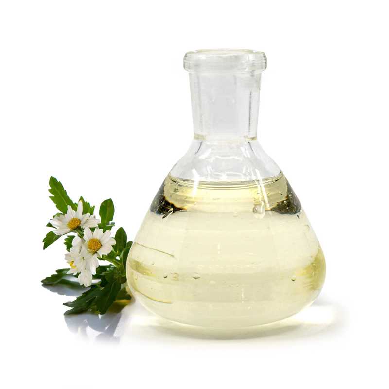 Camomille infusée dans l'huile de tournesol, 1 l