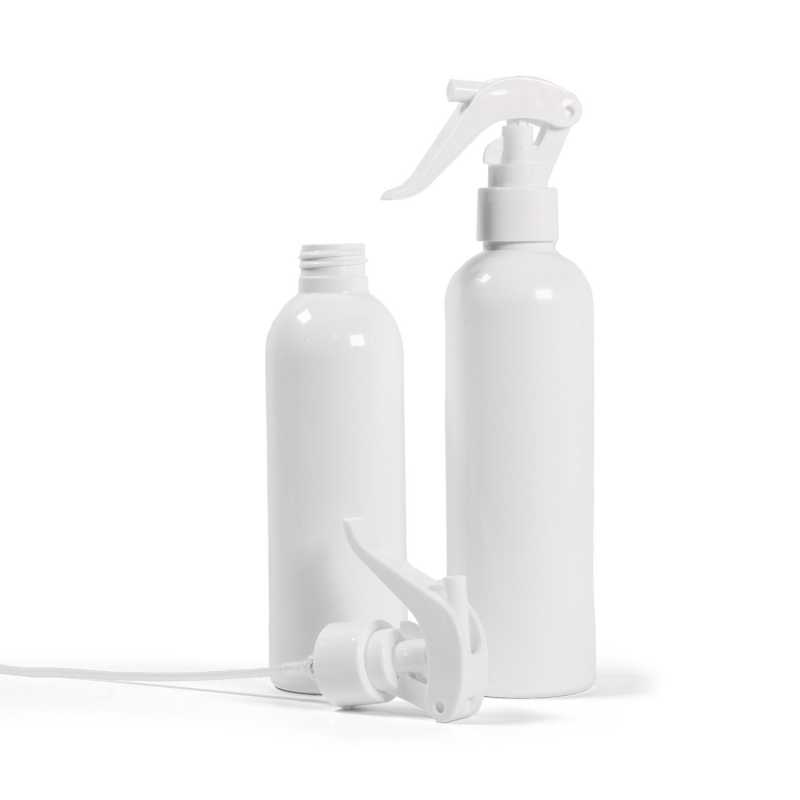 Bouteille en plastique blanc, vaporisateur à gâchette blanc, 250 ml