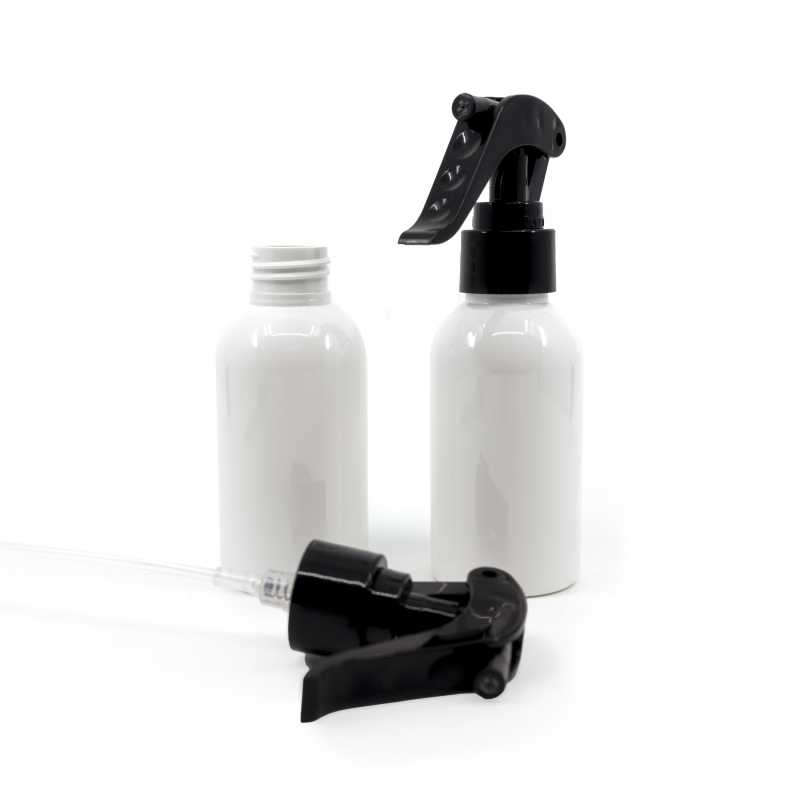 Bouteille en plastique blanc, vaporisateur à gâchette noir, 150 ml