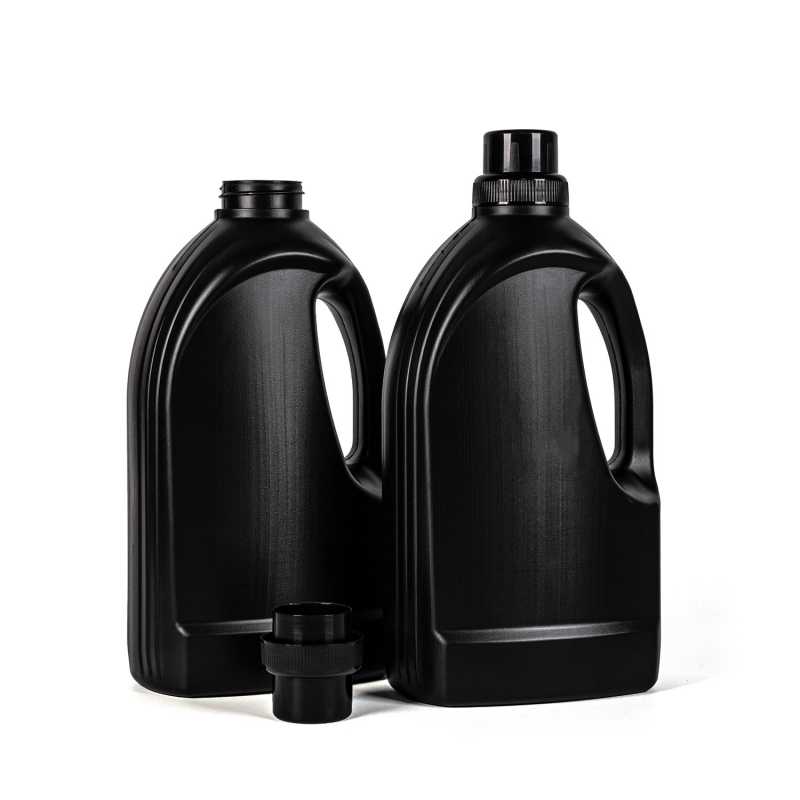Bouteille de détergent en plastique noir, bouchon noir, 1,5 l