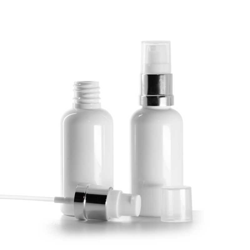 Flacon en plastique blanc, pompe blanche argentée brillante, 50 ml
