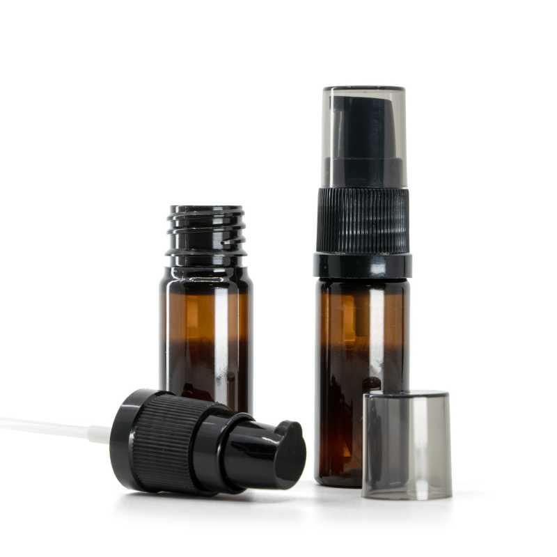 Flacon en plastique ambré, pompe à lotion noire avec bouchon fumé, 10 ml