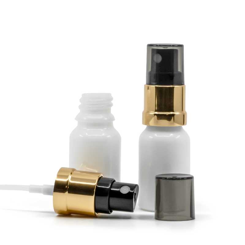 Flacon en verre blanc, pompe spray noir et or, surbouchon fumé, 10 ml