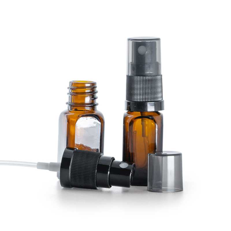 Flacon en verre carré, spray brume fine noir, surcapuchon fumé, 10 ml