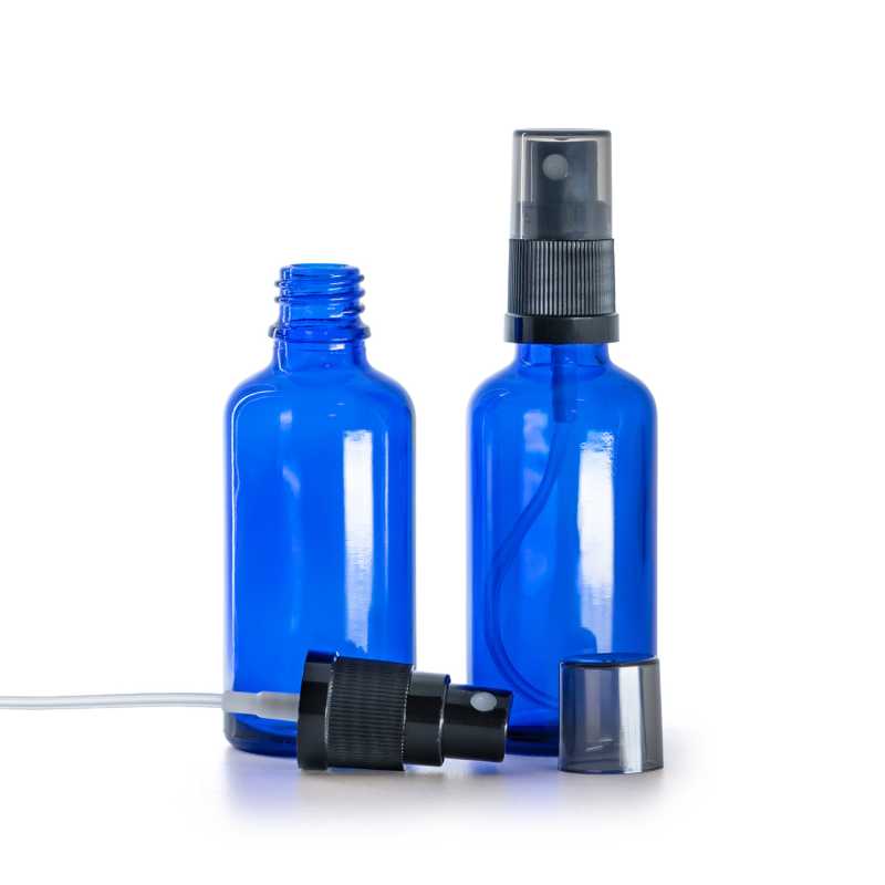 Flacon en verre bleu, spray brume fine noir, surcapuchon fumé, 50 ml