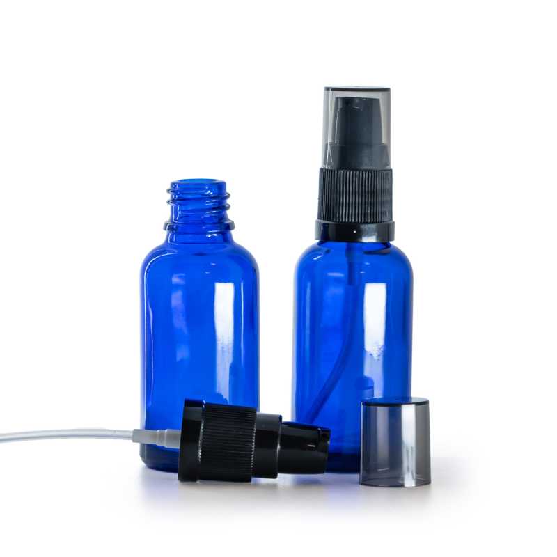 Flacon en verre bleu, pompe lotion avec surcapuchon fumé, 30 ml
