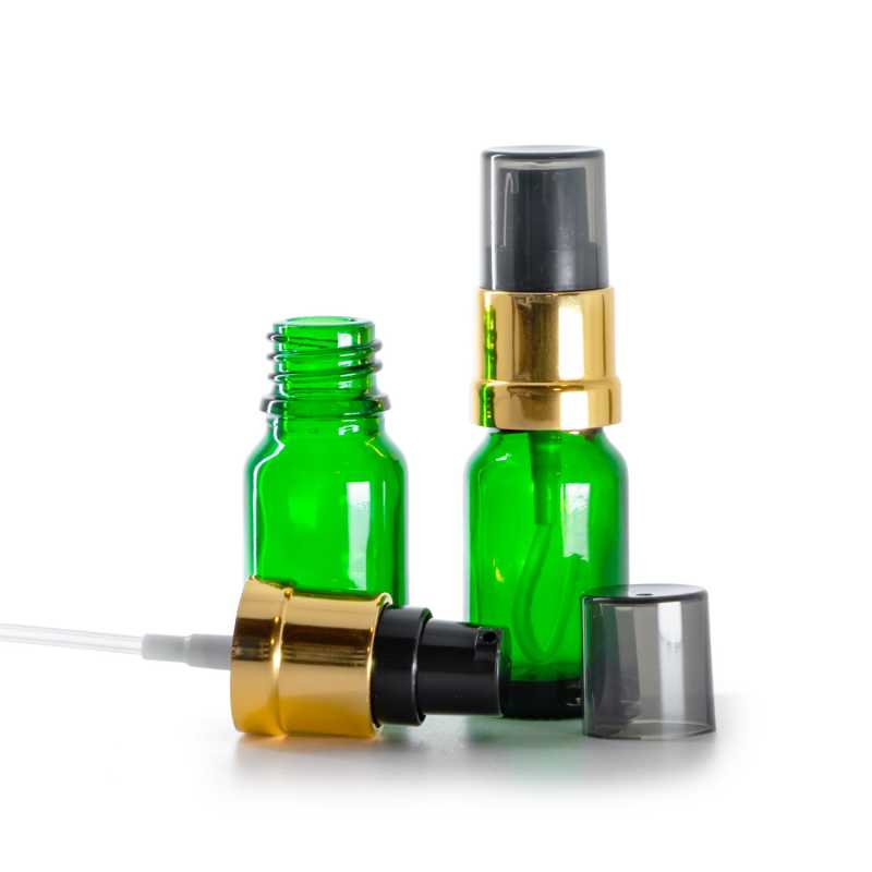 Flacon en verre vert, distributeur noir et doré brillant avec surcapuchon fumé, 10 ml