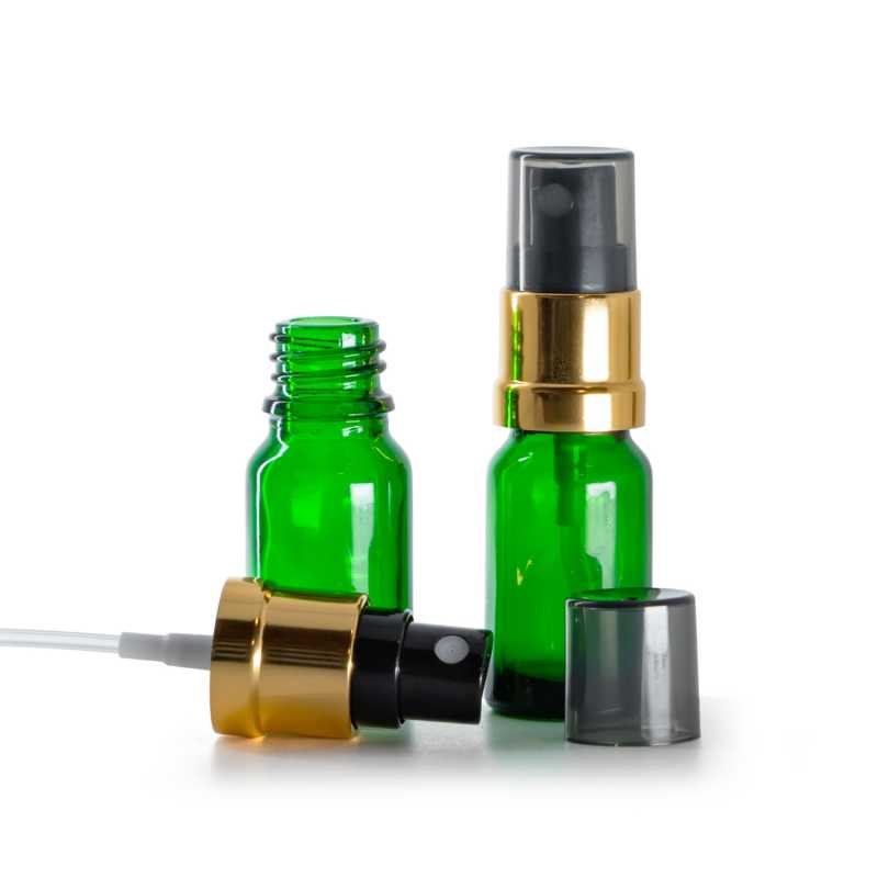 Flacon en verre vert, vaporisateur noir et doré, surcapuchon fumé, 10 ml